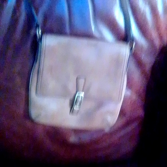 Coach Crossbody Brown Leather E23-9592 vintage bought in 86 good for day out - Picture 1 of 9